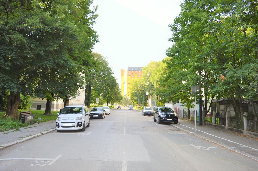 Sophies World Apartment Sarajevo Luaran gambar